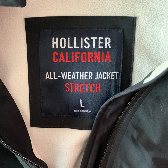Hollister all-weather jacket size large - Picture 2 of 3